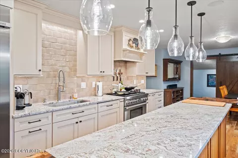 Kitchen - 20010 Constitution Dr, Eagle River, AK 99577 photo 12 of 27