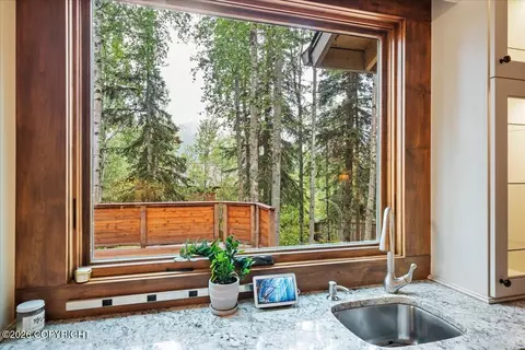 Kitchen - 20010 Constitution Dr, Eagle River, AK 99577 photo 9 of 27