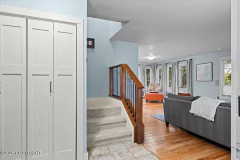 Entry Way - 20010 Constitution Dr, Eagle River, AK 99577 photo 3 of 10