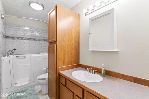 720 Lighthouse Ct, Anchorage, AK 99515 photo 32