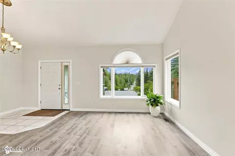 Living - 10948 Sun Eagle Cir, Eagle River, AK 99577 photo 3 of 3