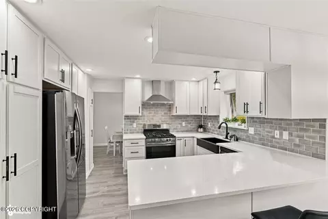 Kitchen - 10948 Sun Eagle Cir, Eagle River, AK 99577 photo 1 of 5