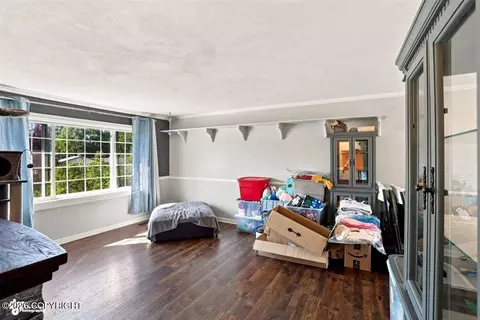 Living - 6601 Eileen Cir, Anchorage, AK 99507 photo 1 of 3