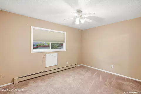 Bedroom - 2841 Bennett Ave, Anchorage, AK 99517 photo 1 of 9