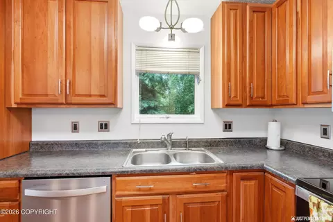 Kitchen - 2841 Bennett Ave, Anchorage, AK 99517 photo 1 of 2