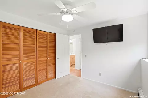 Bedroom - 2841 Bennett Ave, Anchorage, AK 99517 photo 8 of 9