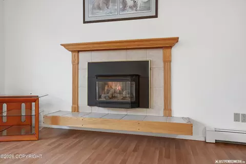 Living - 2841 Bennett Ave, Anchorage, AK 99517 photo 4 of 4
