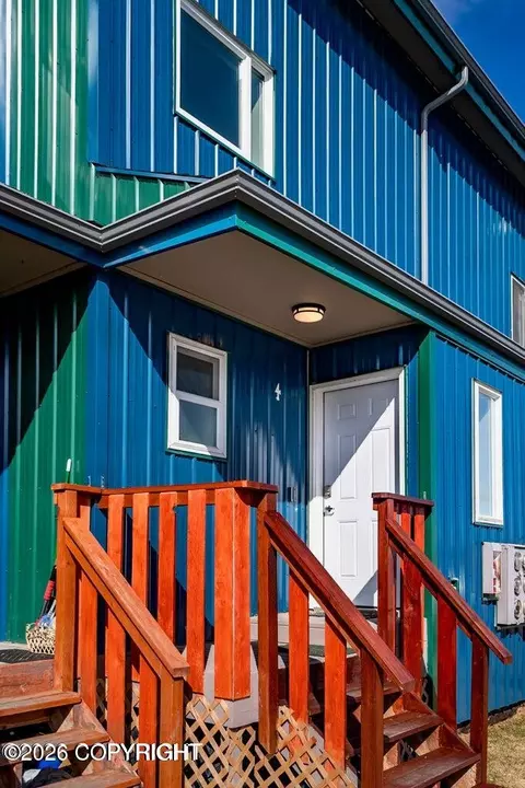 813 Auk St # E4, Kenai, AK 99611
