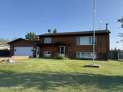 309 W Rockwell Ave, Soldotna, AK 99669