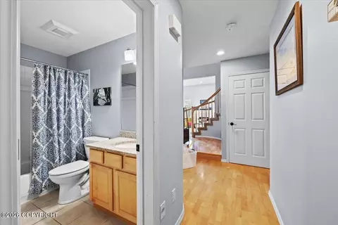 Entry Way - 8700 Inyo Cir, Eagle River, AK 99577 photo 7 of 15