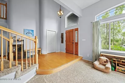 Entry Way - 8700 Inyo Cir, Eagle River, AK 99577 photo 2 of 15