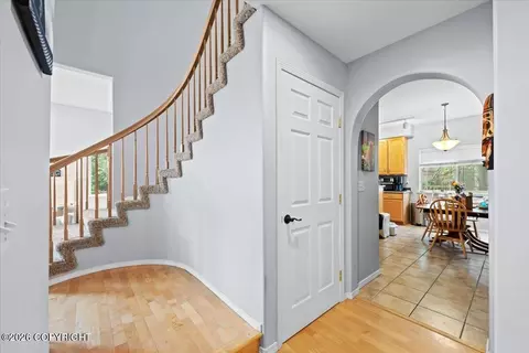 Entry Way - 8700 Inyo Cir, Eagle River, AK 99577 photo 5 of 15