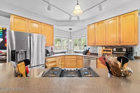 Kitchen - 8700 Inyo Cir, Eagle River, AK 99577 photo 6 of 7