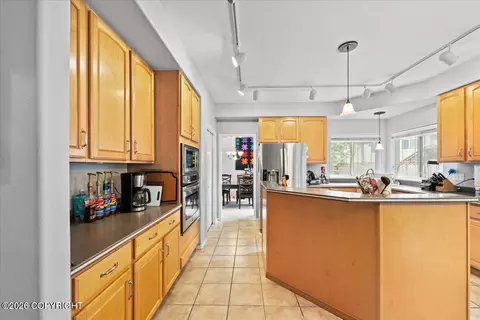 Kitchen - 8700 Inyo Cir, Eagle River, AK 99577 photo 5 of 7