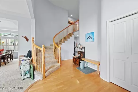 Entry Way - 8700 Inyo Cir, Eagle River, AK 99577 photo 4 of 15