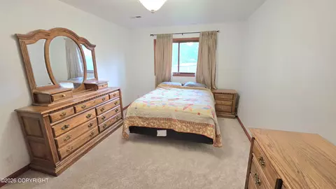 Bedroom - 8101 Pinebrook Cir, Anchorage, AK 99507 photo 2 of 3