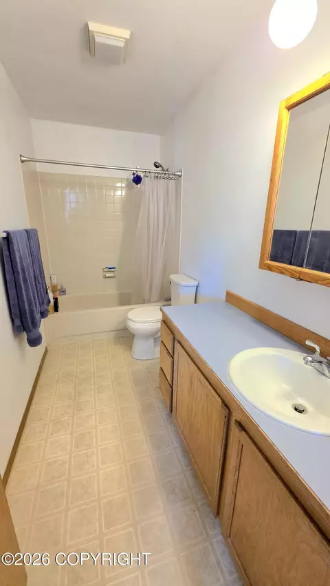 Bath - 8101 Pinebrook Cir, Anchorage, AK 99507 photo 1 of 1
