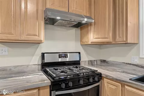Kitchen - 18339 Baranoff Ave, Eagle River, AK 99577 photo 3 of 6