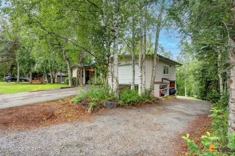 Exterior - 3336 Upland Dr, Anchorage, AK 99504 photo 11 of 12