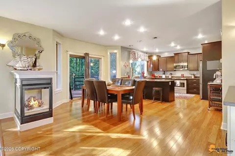 Dining - 16914 Ludlow Cir, Eagle River, AK 99577 photo 2 of 4