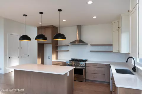 Kitchen - 8922 Sasquatch Cir, Eagle River, AK 99577 photo 6 of 11