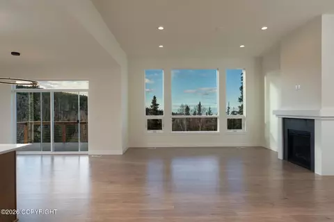 Living - 8922 Sasquatch Cir, Eagle River, AK 99577 photo 2 of 4