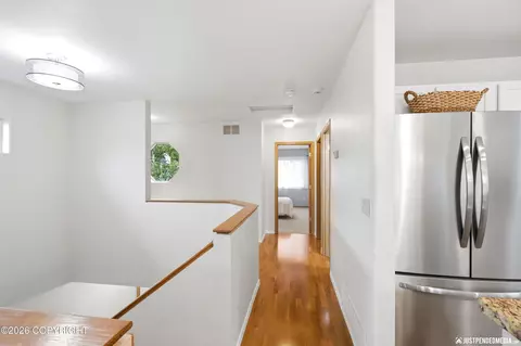 Entry Way - 19652 Highland Ridge Dr, Eagle River, AK 99577 photo 3 of 5
