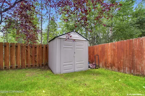 Exterior - 19652 Highland Ridge Dr, Eagle River, AK 99577 photo 9 of 10