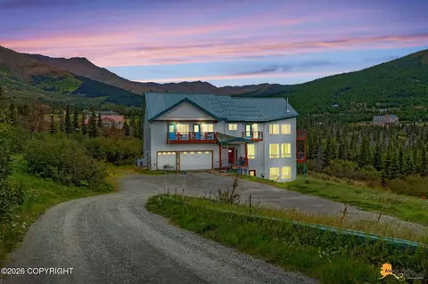 16528 Kings Way Dr, Anchorage, AK 99516