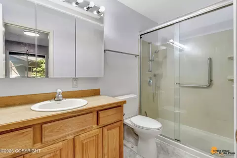Bath - 2300 Leopard Cir, Anchorage, AK 99502 photo 2 of 3