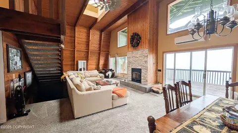Living - 8 5 Mile Zimovia Hwy, Wrangell, AK 99929 photo 2 of 8