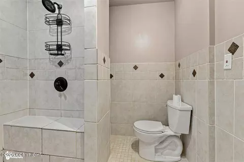 Bath - 17405 Kantishna Dr, Eagle River, AK 99577 photo 4 of 4