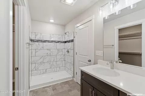 Bath - 19823 Gilbert Rd, Chugiak, AK 99567 photo 1 of 6
