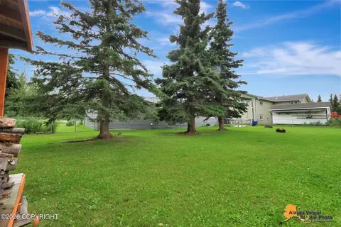 Exterior - 19725 Eagle River Rd, Eagle River, AK 99577 photo 4 of 6