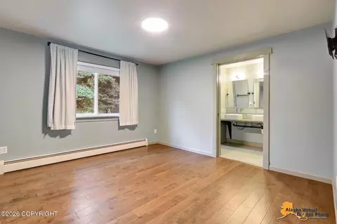 Bedroom - 19725 Eagle River Rd, Eagle River, AK 99577 photo 2 of 4