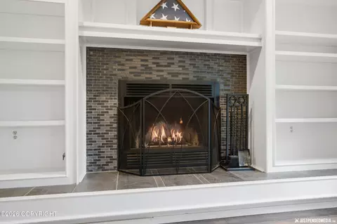 Living - 20242 Constitution Dr, Eagle River, AK 99577 photo 7 of 8