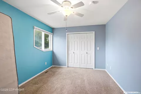 Bedroom - 20242 Constitution Dr, Eagle River, AK 99577 photo 8 of 9