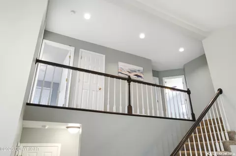 Entry Way - 20242 Constitution Dr, Eagle River, AK 99577 photo 4 of 5