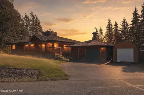 6770 W Leckwold Dr, Wasilla, AK 99623