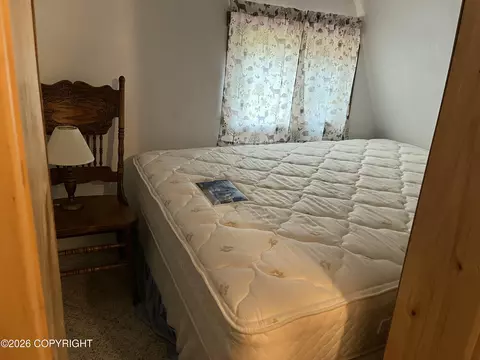 Bedroom - 40137 Moose Range Dr, Sterling, AK 99672 photo 2 of 5
