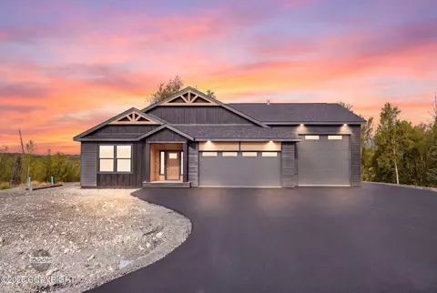 2609 W Longview Cir, Wasilla, AK 99654