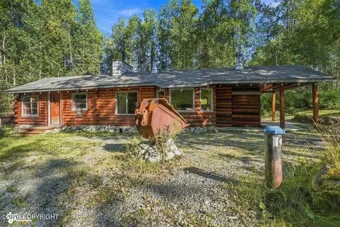 Exterior - 16921 Foothill Ave, Eagle River, AK 99577 photo 4 of 13