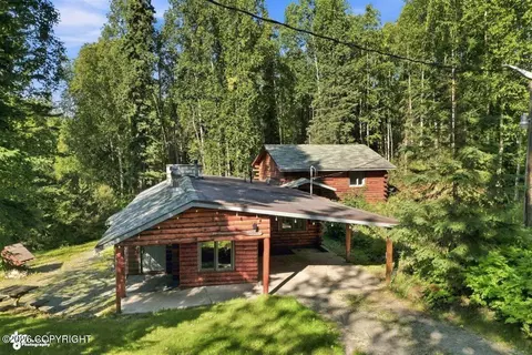 Exterior - 16921 Foothill Ave, Eagle River, AK 99577 photo 8 of 13