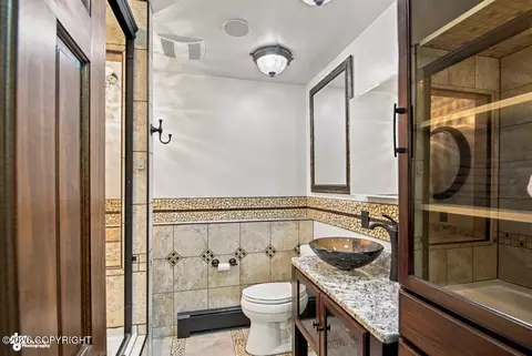 Bath - 1480 Cache Dr, Anchorage, AK 99507 photo 5 of 12