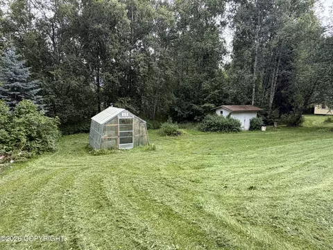Exterior - 3217 Baxter Rd, Anchorage, AK 99504 photo 7 of 8