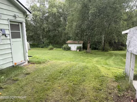 Exterior - 3217 Baxter Rd, Anchorage, AK 99504 photo 2 of 8