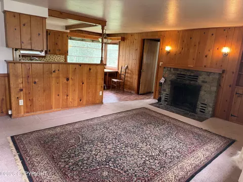 Living - 3217 Baxter Rd, Anchorage, AK 99504 photo 2 of 3