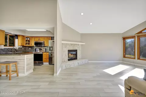 Living - 18583 Mills Bay Dr, Eagle River, AK 99577 photo 3 of 4