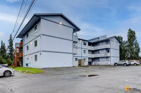Exterior - 4530 Wright St # 4, Anchorage, AK 99507 photo 3 of 4