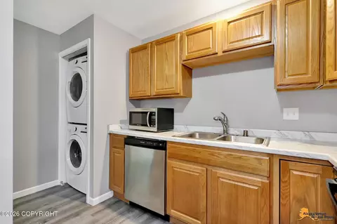 Other - 4530 Wright St # 4, Anchorage, AK 99507 photo 1 of 5